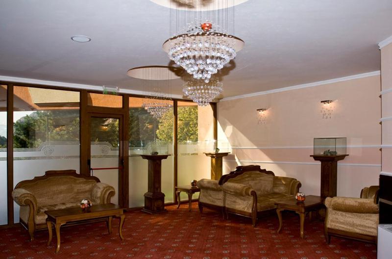Хотел "Скалите", Skalite Hotel 贝洛格拉奇 外观 照片